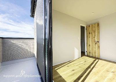 川崎市宮前区馬絹4丁目　一戸建　4780万円　2号棟