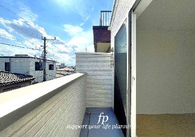 川崎市幸区古市場2丁目　新築一戸建　4990万円　A棟