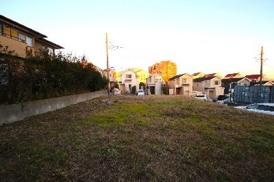 横浜市都筑区加賀原2丁目　建築条件無売地　5700万円