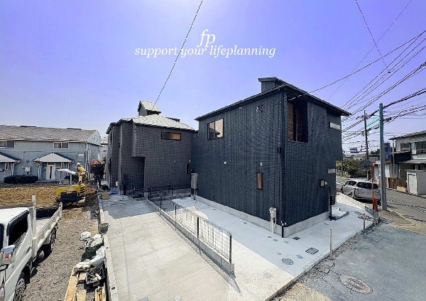 横浜市青葉区大場町　新築一戸建　6480万円　H棟