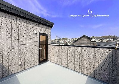 横浜市青葉区大場町　新築一戸建　6780万円　J棟