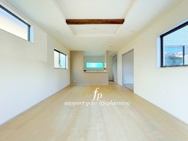 横浜市青葉区市ケ尾町　新築一戸建　5999万円