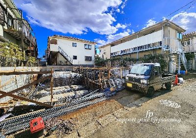 川崎市高津区下作延3丁目　新築一戸建　6490万円　2号棟