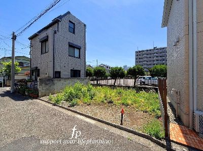 川崎市中原区苅宿　新築一戸建　6280万円