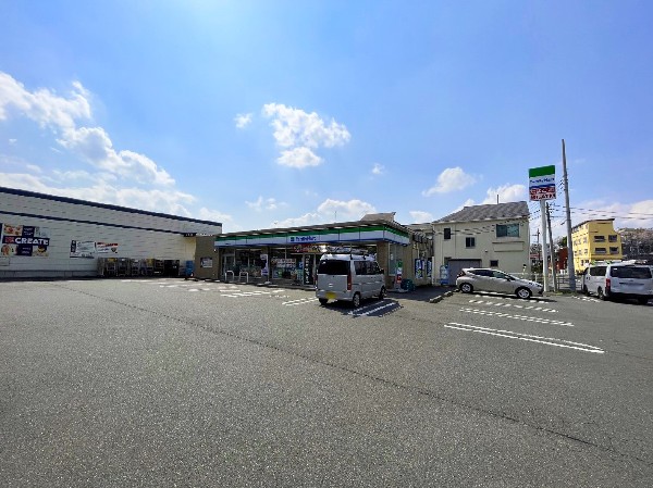 川崎市宮前区南野川2丁目　建築条件無売地　7900万円　宅地1