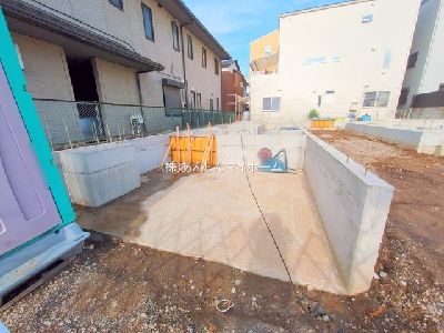 川崎市高津区坂戸3丁目　新築一戸建　6880万円　No.3