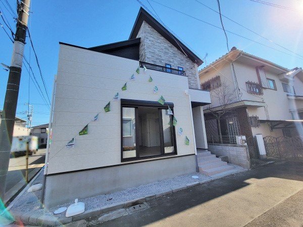 西東京市南町2丁目　新築一戸建て　5998万円