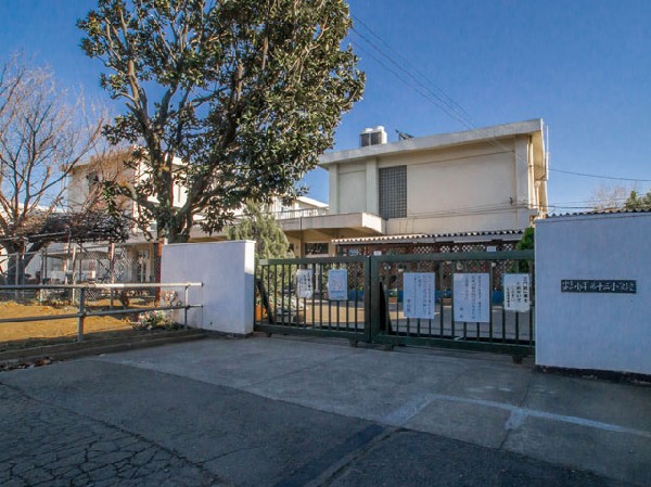 小平市小川西町5丁目　新築一戸建て　5799万円　1号棟