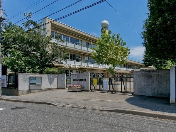 西東京市向台町4丁目　新築一戸建て　7090万円　3号棟