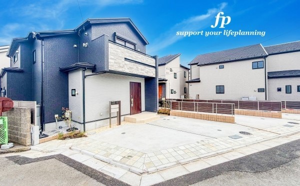 府中市小柳町5丁目　新築一戸建て　5030万円　1号棟