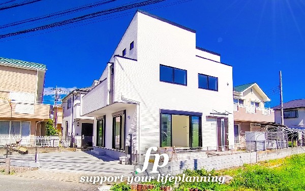 府中市分梅町4丁目　新築一戸建て　5780万円　1号棟