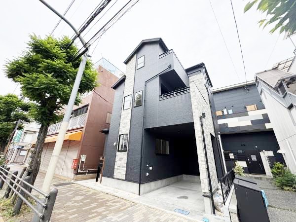 小平市学園東町3丁目　新築一戸建て　5330万円　1号棟