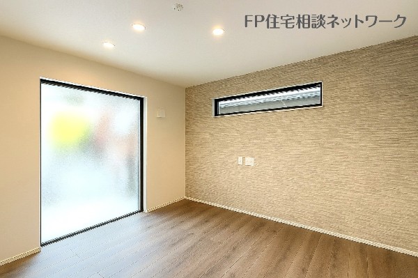 大切なご家族が集まるからこそLDKにはこだわりたいですよね！休日はおひさまの光をたっぷりと取りこめるリビングでゆったりと過ごしませんか？