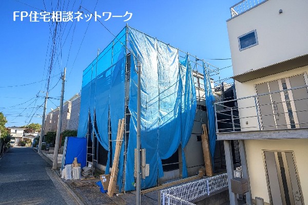 外観:毎日のお散歩も快適な緑に恵まれた閑静な住宅地は、伸び伸びスローライフを叶えてくれます。自然豊富な季節の移ろいを身近に感じられる環境です！
