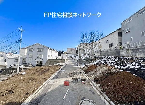 外観:南道路に面し太陽の日差しが降りそそぐ明るい住宅！LDKはゆとりの広さを確保してあり家族の憩いの空間に最適です。