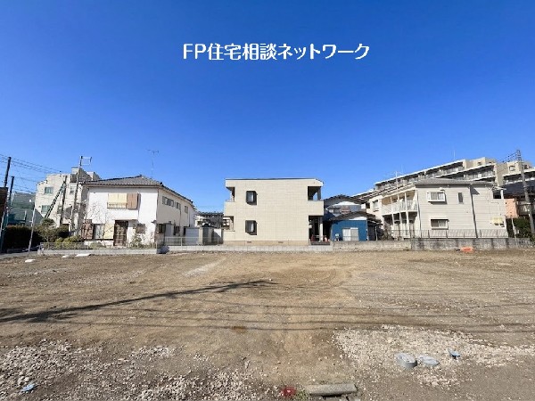 外観:全10棟の大型分譲地！同世代の方も多く、生活しやすい住環境です。