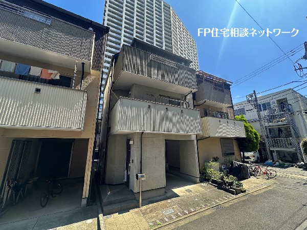 外観:毎日のお散歩も快適な緑に恵まれた閑静な住宅地は、伸び伸びスローライフを叶えてくれます。自然豊富な季節の移ろいを身近に感じられる環境で子育てすれば、お子様もきっと素直に成長してくれるはずです！