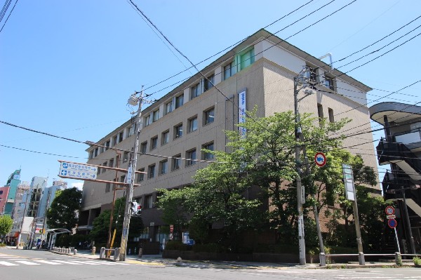 周辺環境:区役所(高津区役所　高津区は溝の口周辺を中心に再開発されており、川崎市中部の商業地として発展しています。)