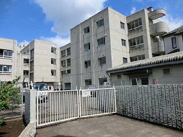 周辺環境:東村山市立第七中学校