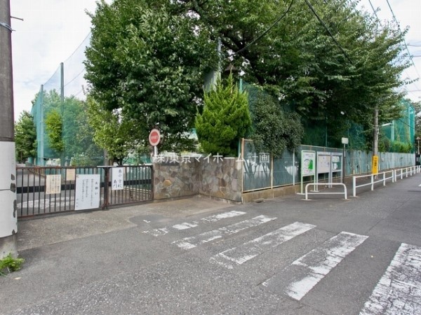 周辺環境:小金井市立南小学校