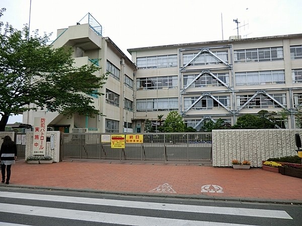 周辺環境:東村山市立回田小学校