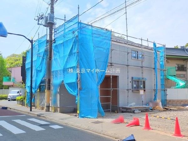 外観:現地外観写真（建築中）