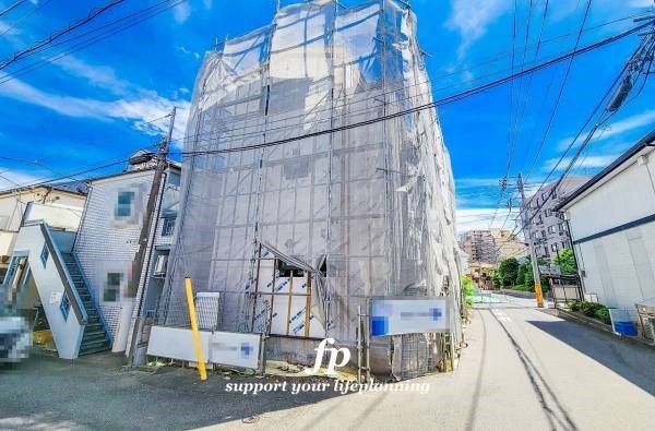 外観:現地外観写真（建築中）