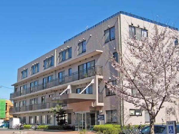 周辺環境:社会福祉法人浴光会国分寺病院(150床以上のベッドと、循環器 内科など専門性を持つ内科を持つ、地域医療中核をになう病院です。)