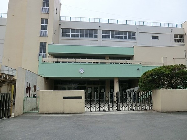周辺環境:国分寺市立第一小学校