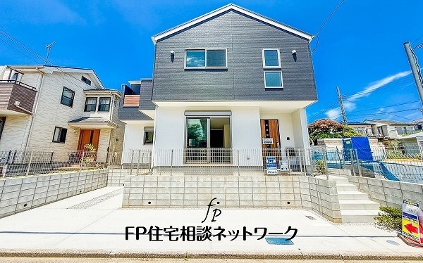 外観:現地外観写真（建築中）