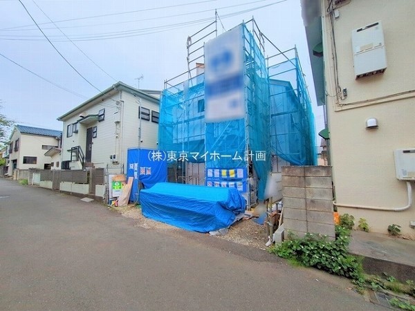 外観:現地外観写真（建築中）
