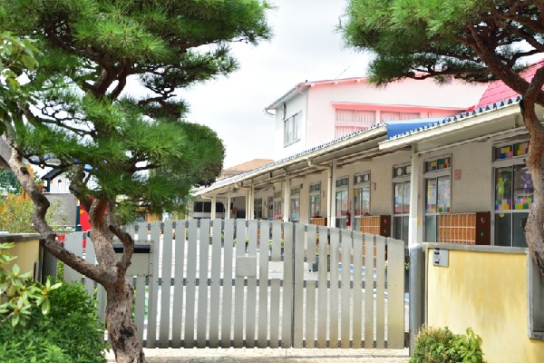 周辺環境:みふじ幼稚園(人気の高いのびのび系私立幼稚園です。)