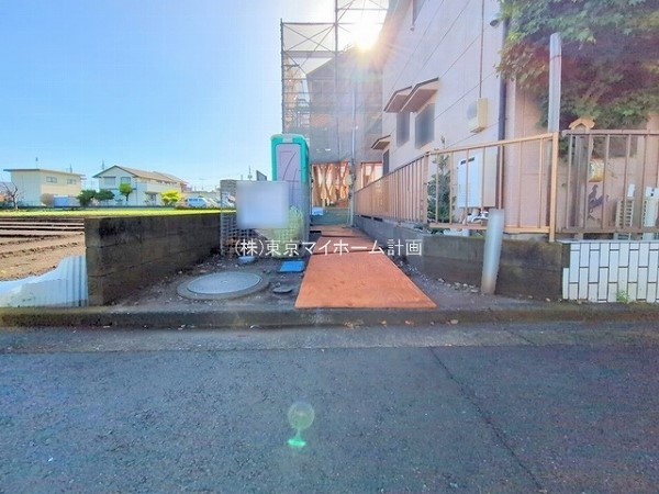 外観:現地外観写真（建築中）