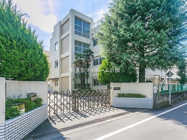 周辺環境:立川市立第九小学校
