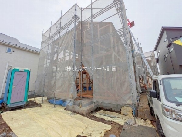 外観:現地外観写真（建築中）
