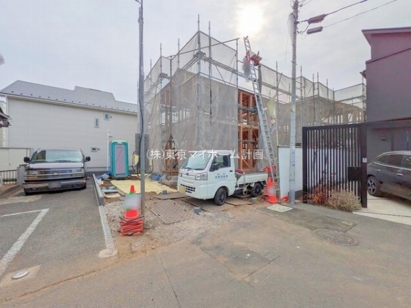 外観:現地外観写真（建築中）