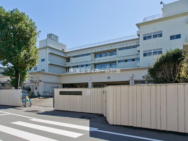周辺環境:西東京市立田無第二中学校
