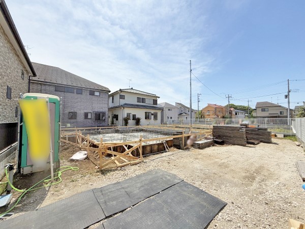 外観:現地外観写真（建築中）