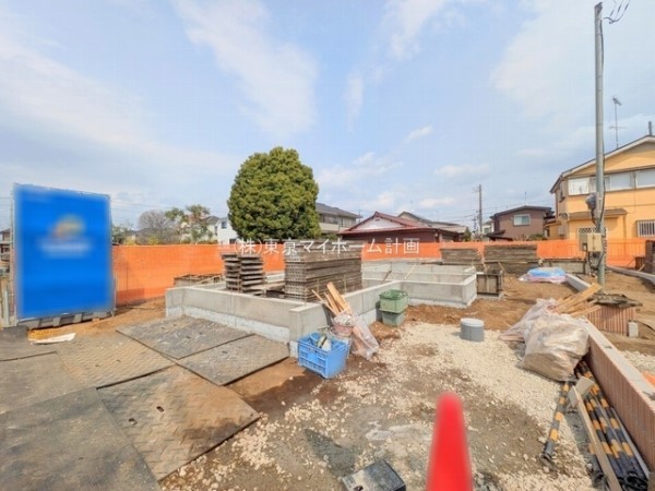 外観:現地外観写真（建築中）