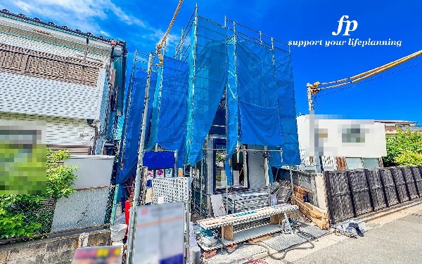 外観:現地外観写真（建築中）