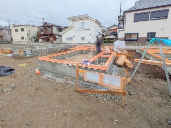外観:現地外観写真（建築中）