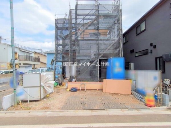 外観:現地外観写真（建築中）