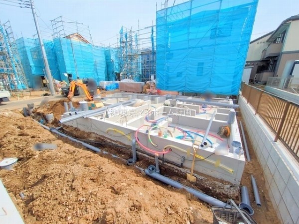 外観:現地外観写真（建築中）