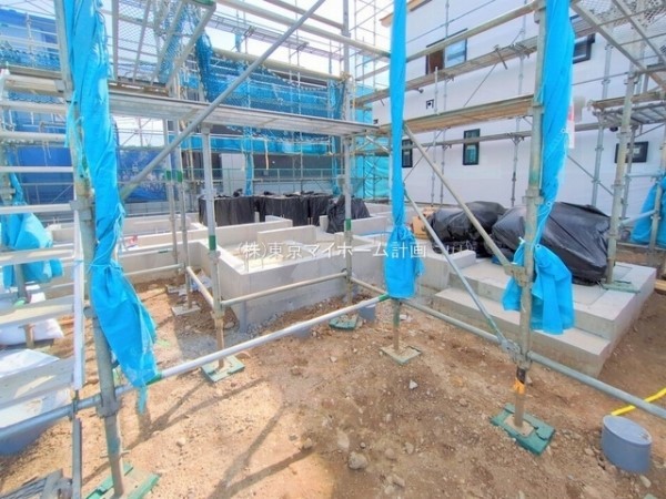 外観:現地外観写真（建築中）