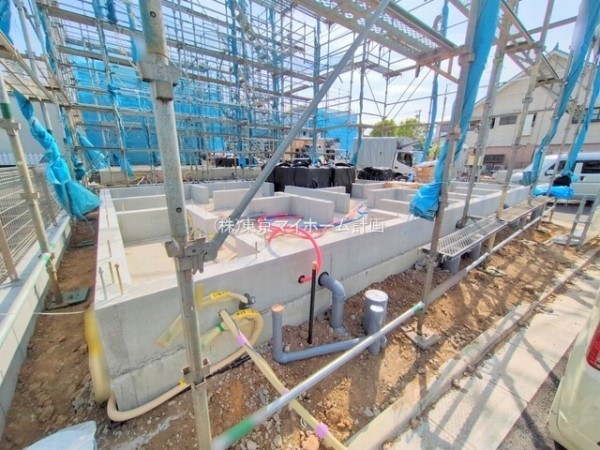 外観:現地外観写真（建築中）
