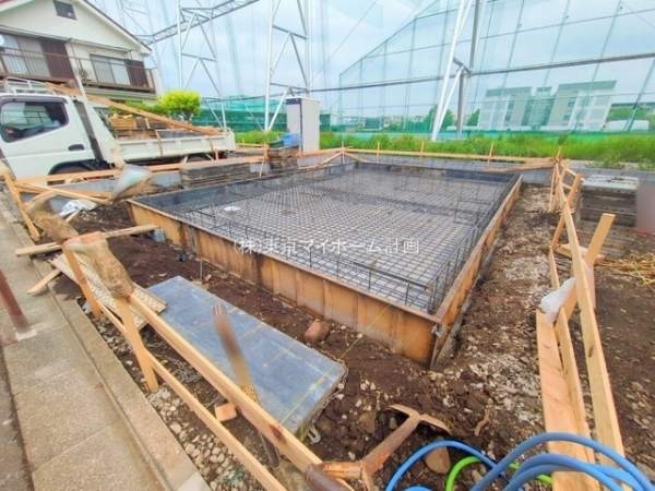 外観:現地外観写真（建築中）