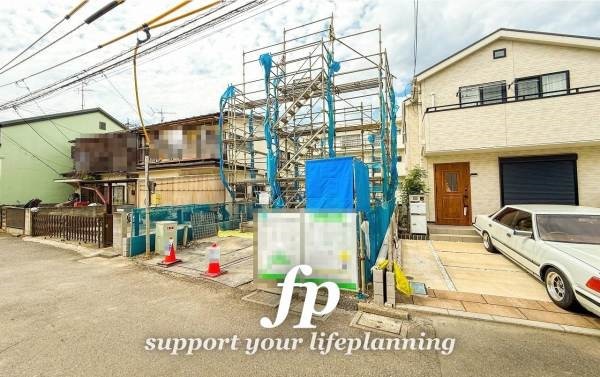 外観:現地外観写真（建築中）