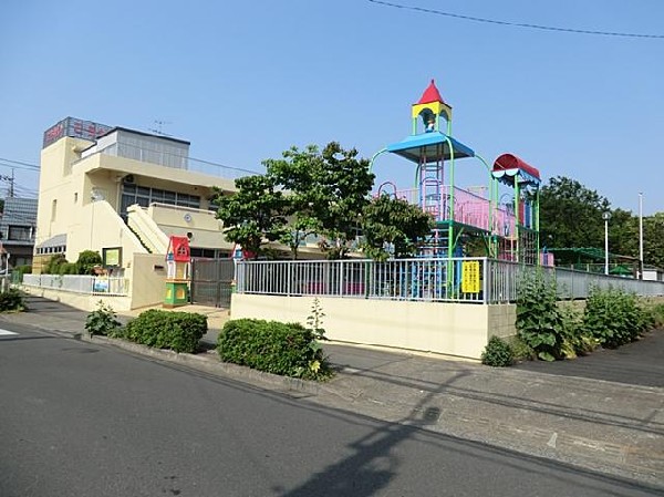 周辺環境:府中佼成幼稚園(府中佼成幼稚園まで1000m 友達と仲良く遊べるコミュニケーション能力と、人の話をしっかり聞ける集中力を身に着けられるよう、育てていくことが目標です。)