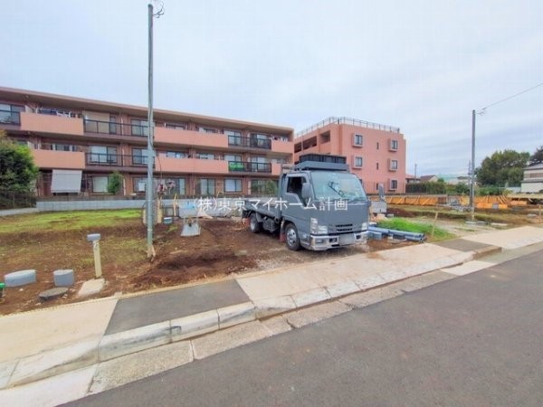 外観:現地外観写真(建築中)