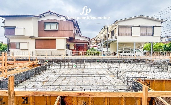 外観:現地外観写真（建築中）